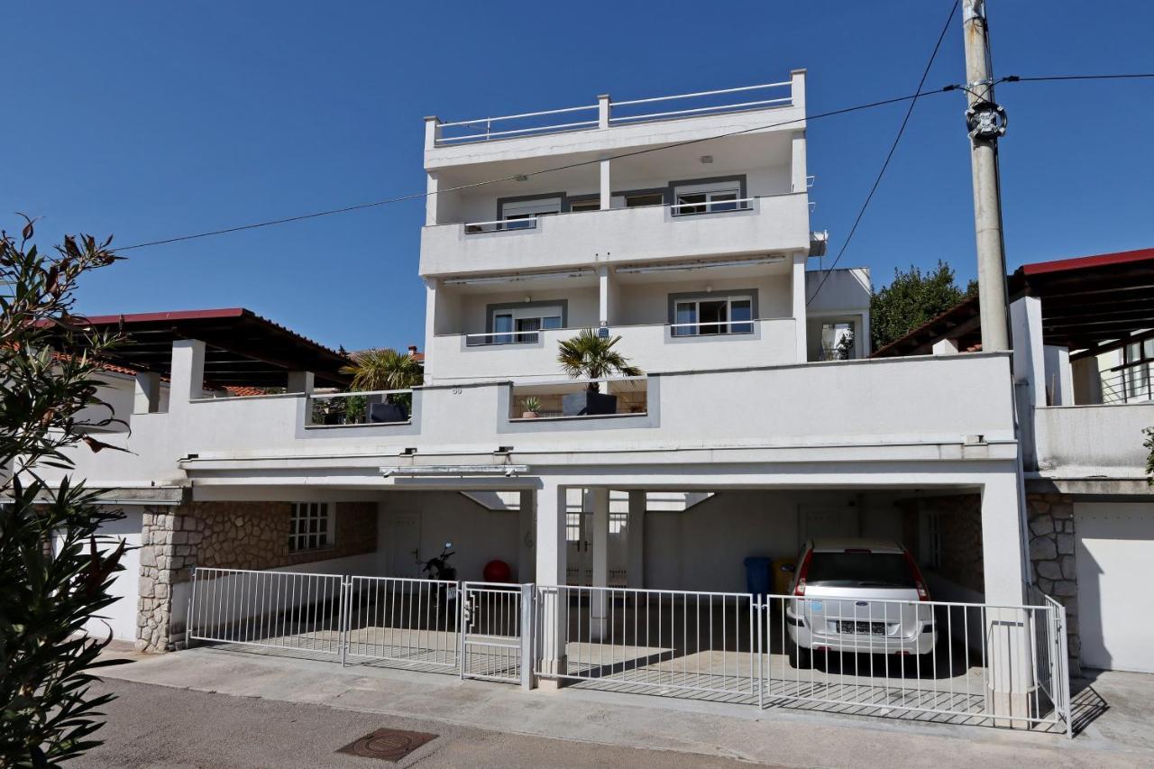 Apartments With A Parking Space Crikvenica - 12592 Eksteriør bilde
